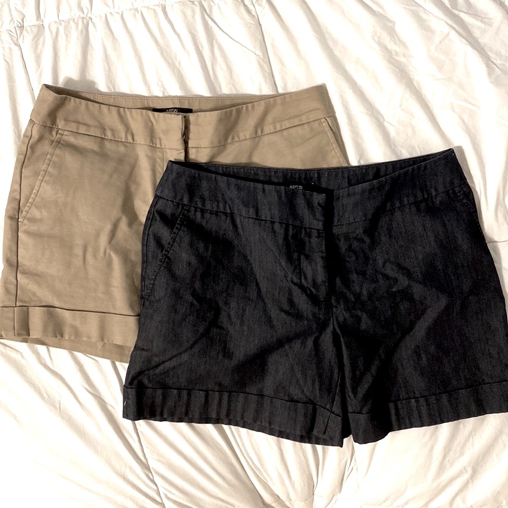 2 Pairs - Woman’s Shorts - Size 2